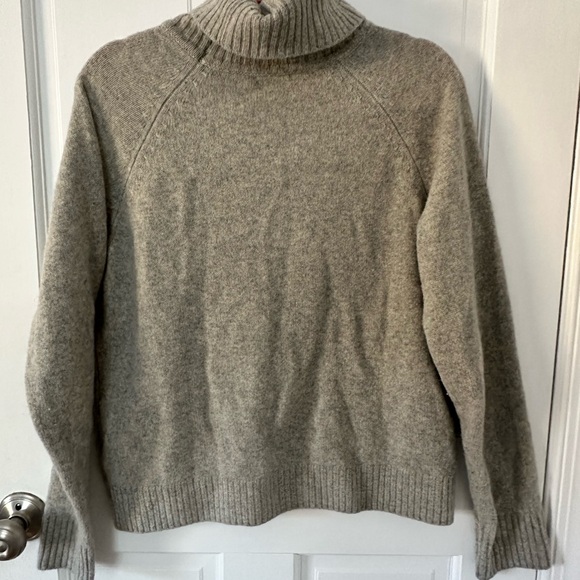 Women’s Quince Wool Gray Turtleneck Sweater - Picture 2 of 4